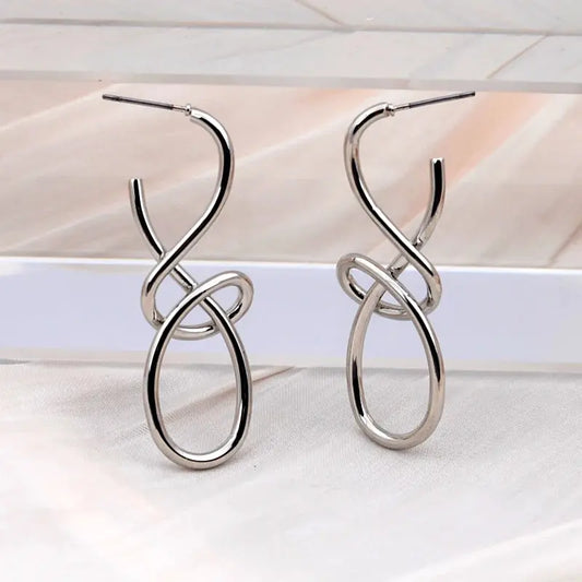 Vintage Metal Dangle Earrings – Knitted Geometric Drop Statement